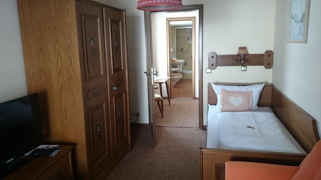 אוברסטדורף Berghotel Maderhalm Garni חדר תמונה